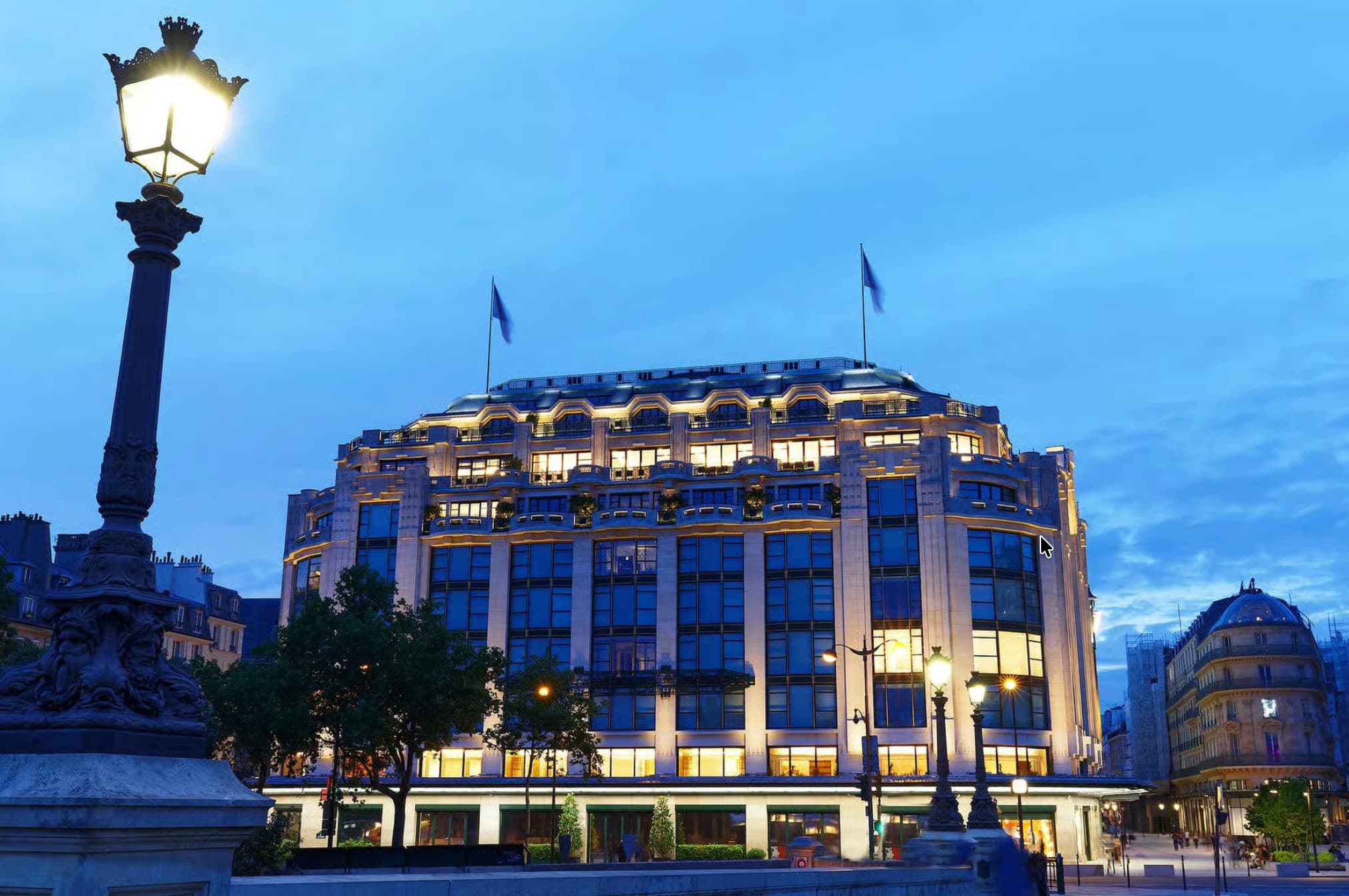 Paris: La Samaritaine VIP Shopping Tour & Stylist - Image 2